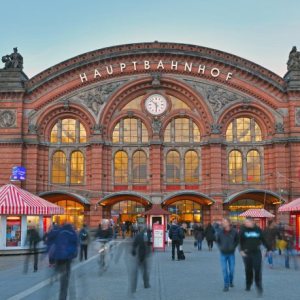 Empfangsgebäude Bremen Hbf der DB Station & Service AG