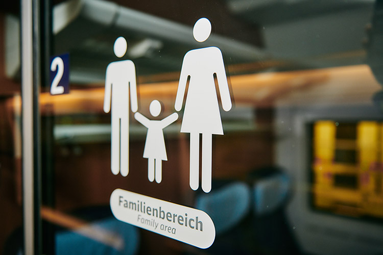 Tür zum Familienbereich