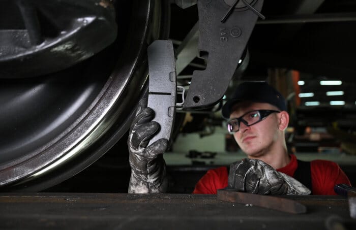 Einbau einer Flüsterbremse