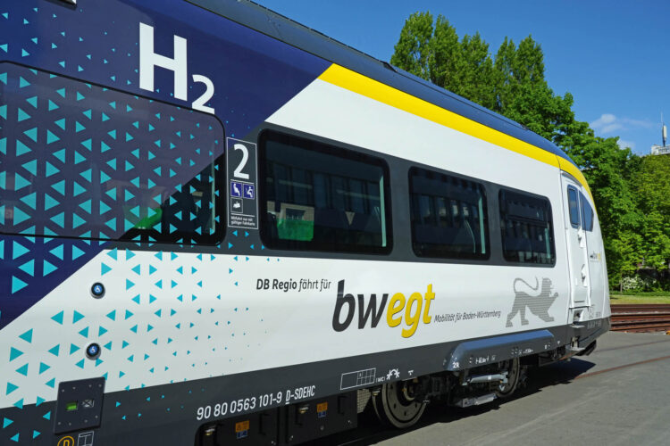 Die Lok des neuen DB Regio „Mireo“ in Baden-Württemberg